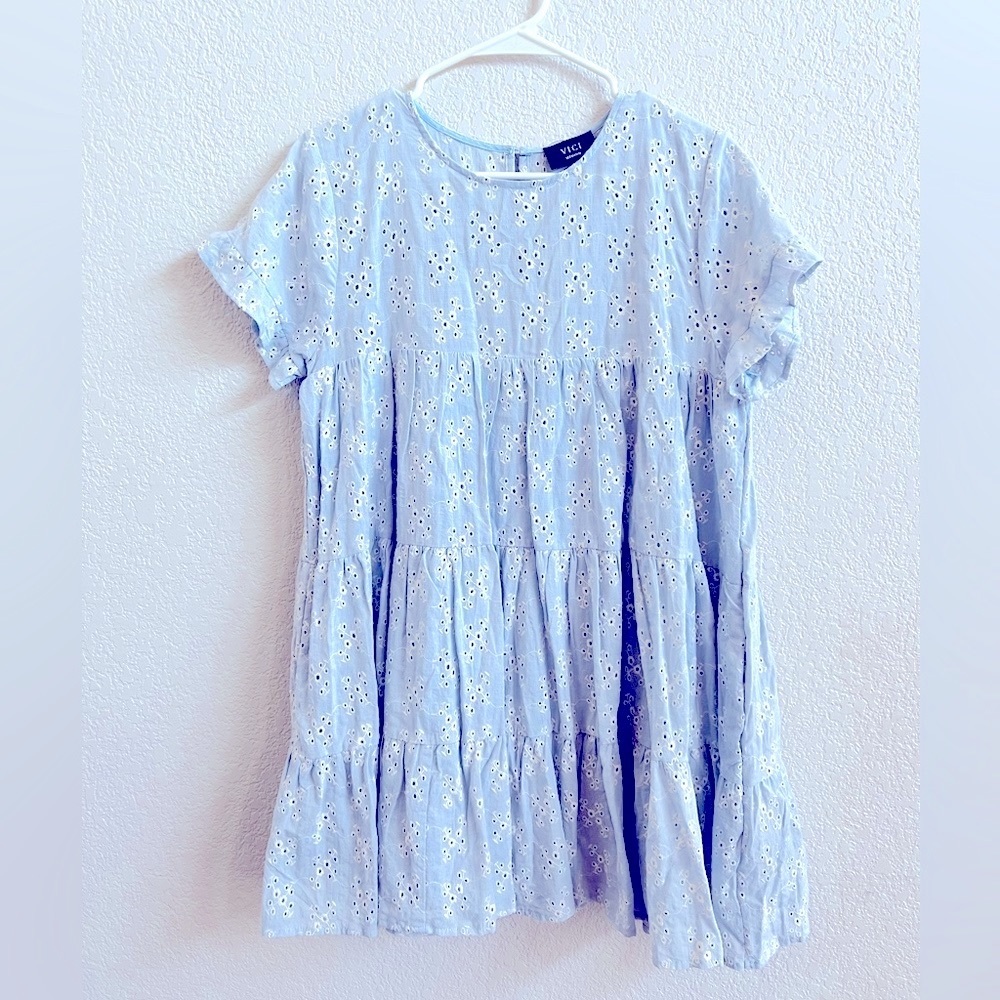 Vici dress size M
